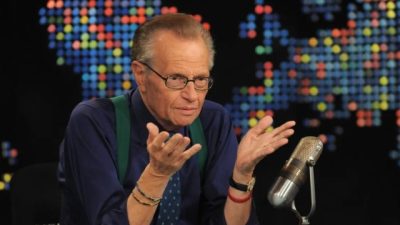 Tips Public Speaking dari Larry King