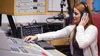 Contoh Script Opening Siaran Radio