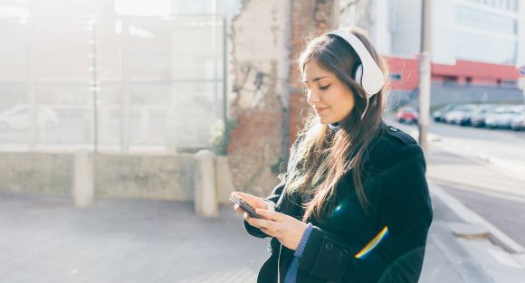 Top 5 Aplikasi Podcast Terpopuler untuk Podcasting dan Mendengarkan